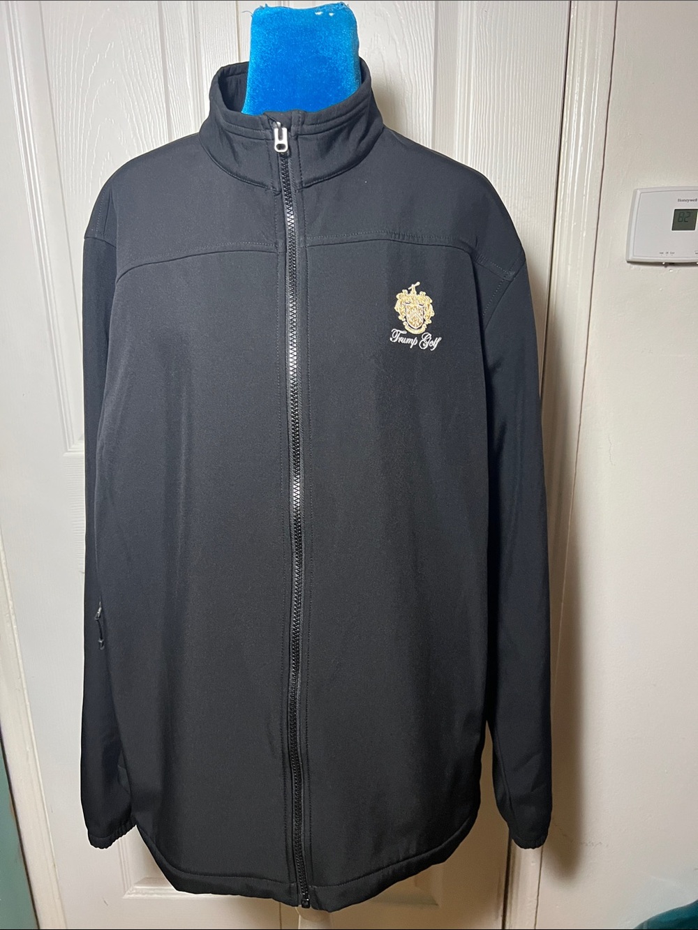 Tourney Trump Golf Full zip Jacket Men’s Large